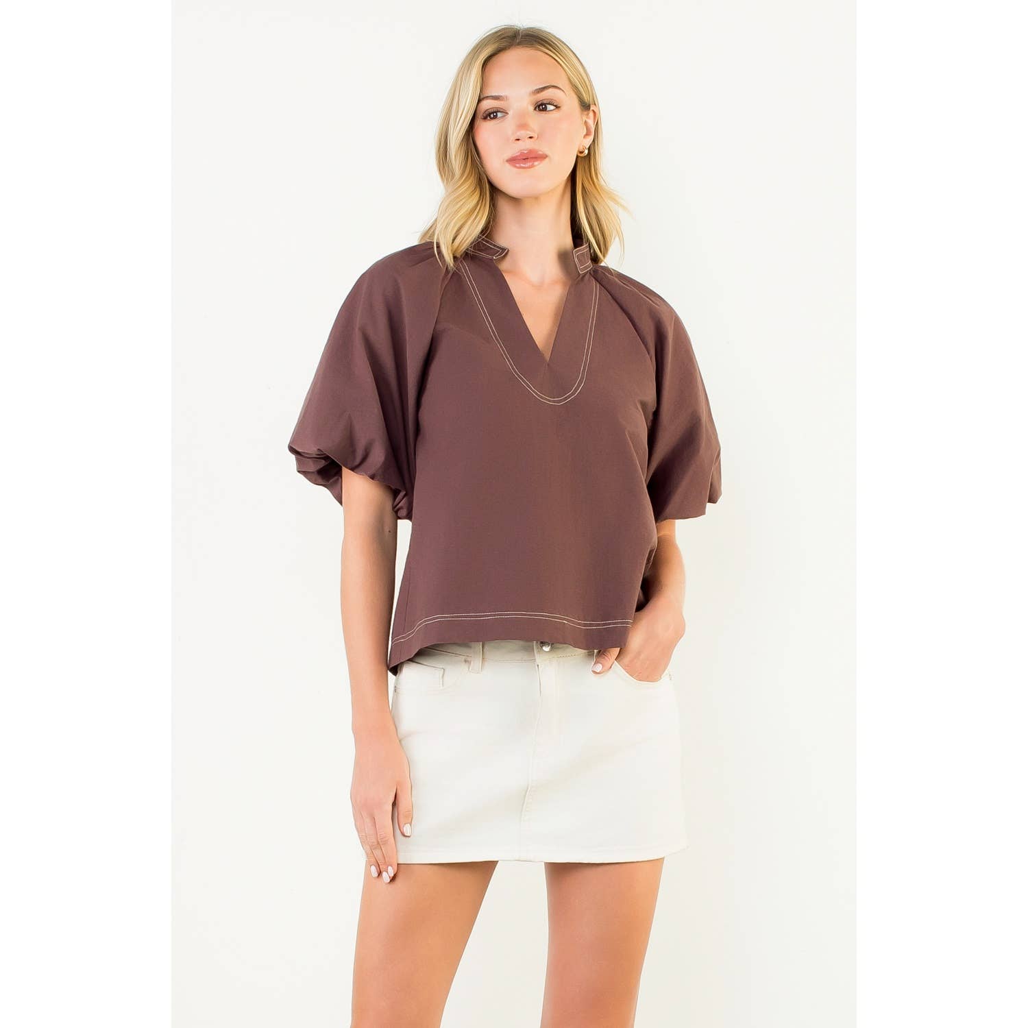 Contrast Stitch Puff Sleeve V-Neck Top