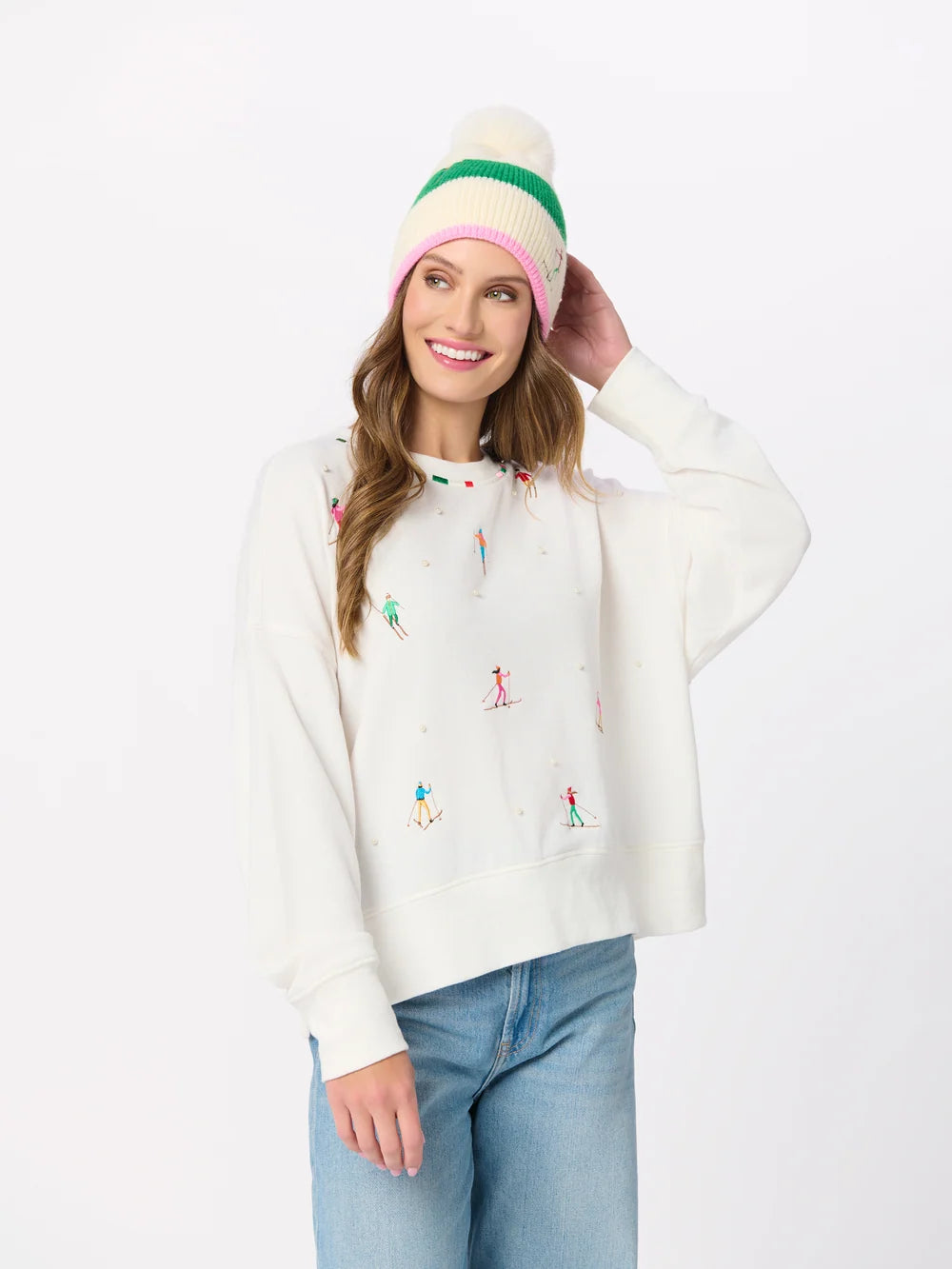 SKIERS WITH PEARLS RELAXED SWEATSHIRTS,IVORY
