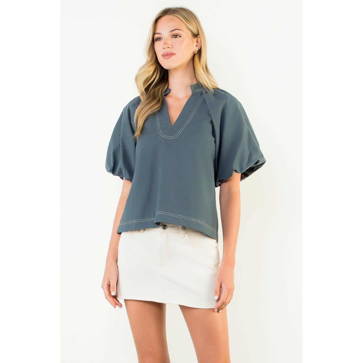 Contrast Stitch Puff Sleeve V-Neck Top