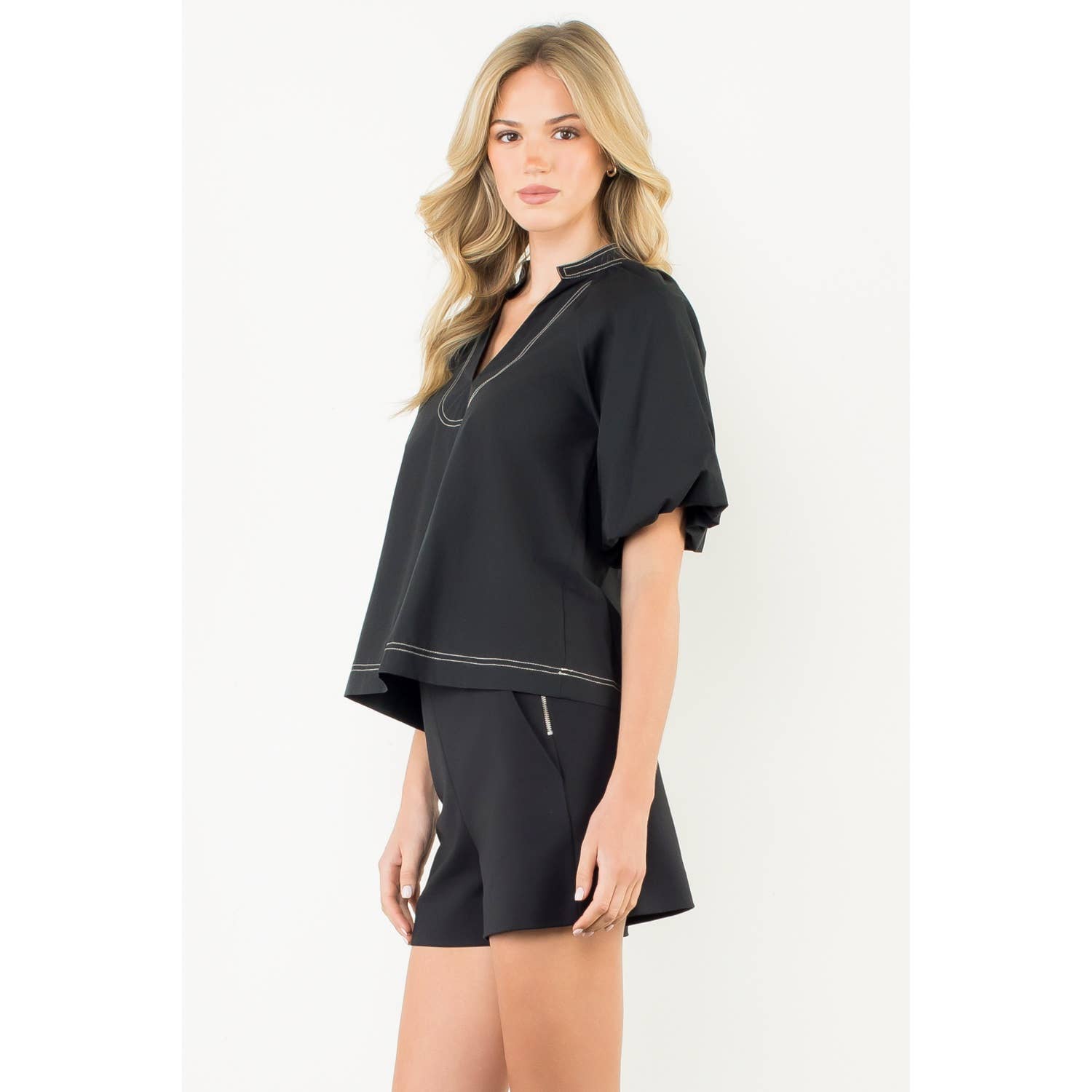 Contrast Stitch Puff Sleeve V-Neck Top