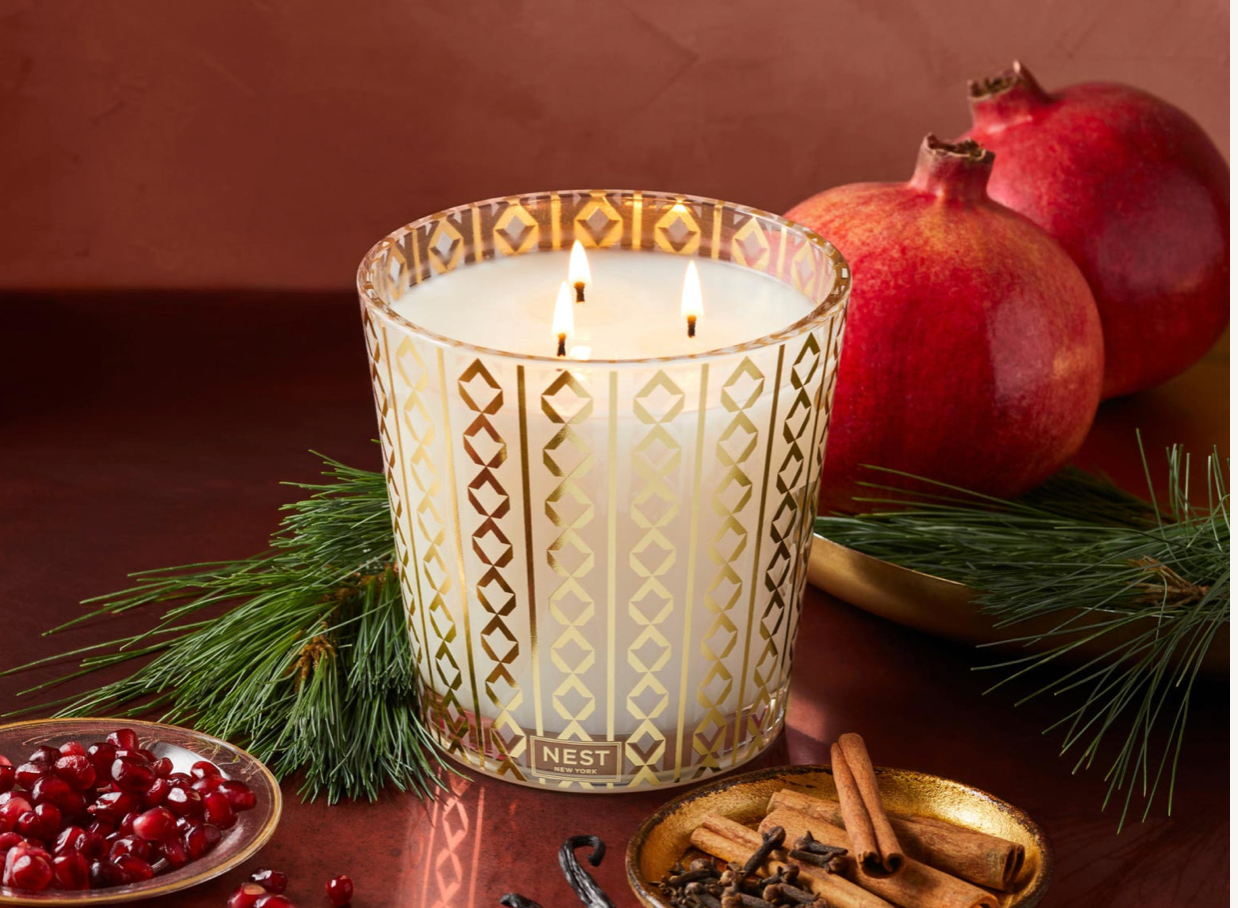 Nest Holiday 3-Wick Candle 21.1 oz.