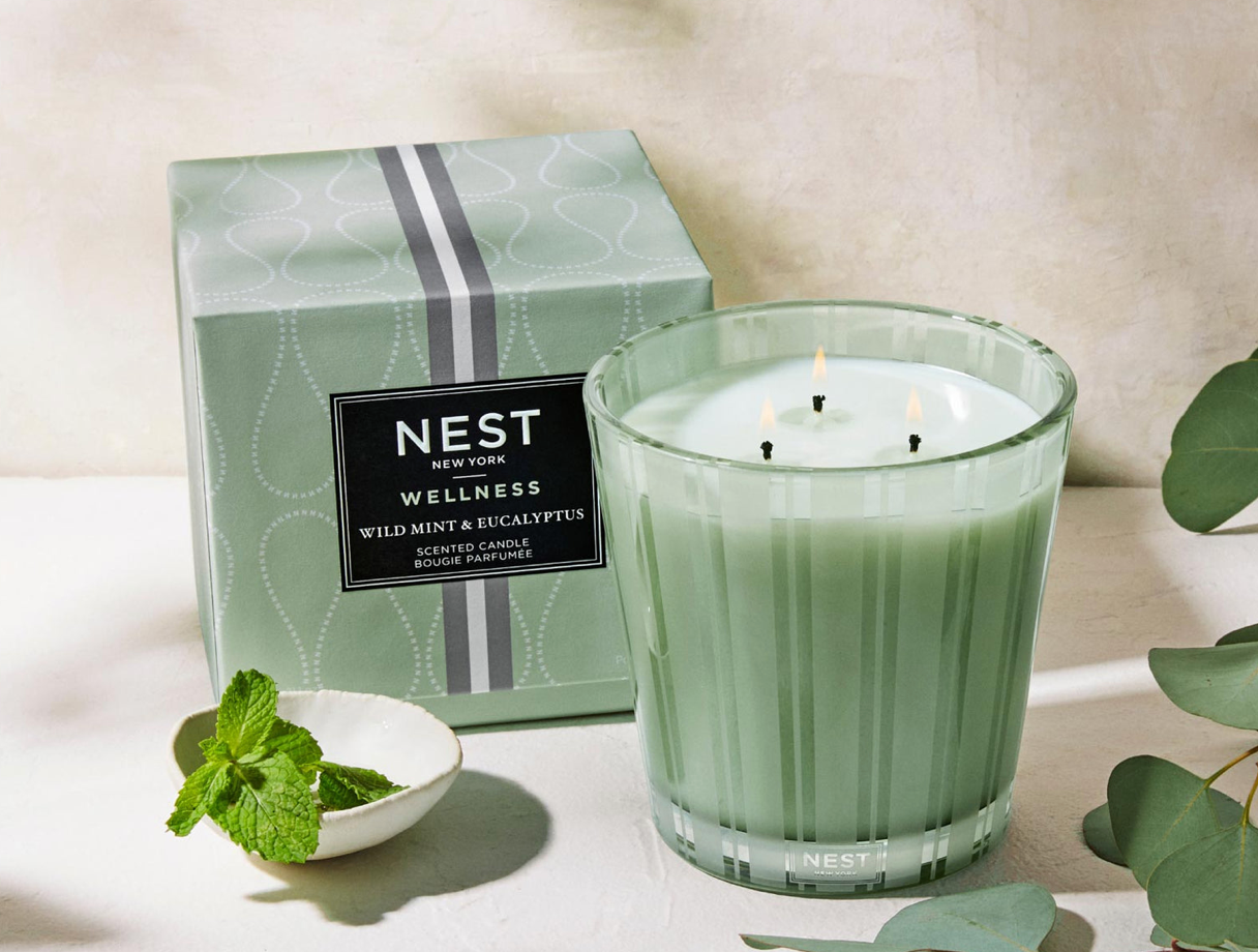 Nest Wild Mint & Eucalyptus 3-Wick Candle 21.1 oz.